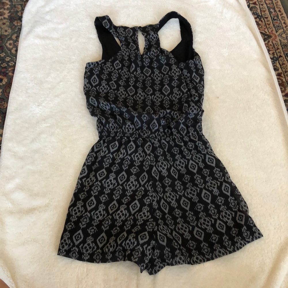Romper - Picture 2 of 2